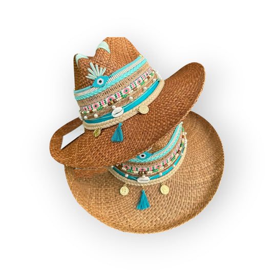 Sombrero Indiana cafe claro bisuteria azul celeste